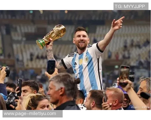 德保罗与梅西庆祝合照分享期待最后一步共同努力实现目标